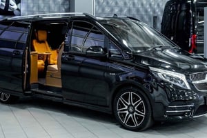 Tur/retur Madrid Lufthavn til Madrid i luksus-minivan