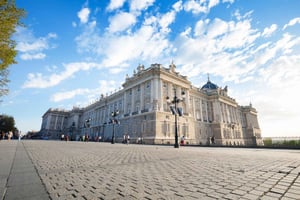 Madrid: Visita guiada al Palacio Real con ticket de entrada sin colas