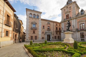 Visita VIP Palacio Real y bytur, Madrid al completo