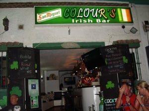 Colours Irish Bar