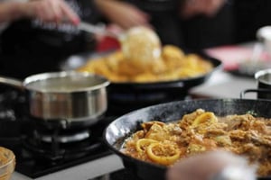Malaga : Cours de cuisine Paella et Sangria avec visite du marché