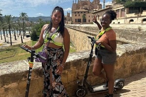 パルマ デ マヨルカの 1 時間電動スクーター ツアー