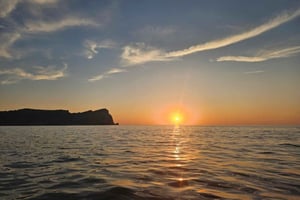 Fra Sant Elm: kajakktur inn i solnedgangen - piknik inkludert