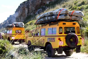 Mallorca: Kajakointi, meriluola, kalliohyppy ja snorkkelikierros.