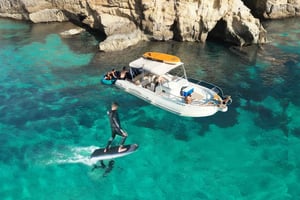 Mallorca: Yksityinen vesiurheilualus. Lounas, juomat, SUP, tubing