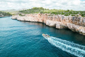 Mallorca: Snorklausta luonnonpuistossa veneellä
