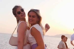 Пальма-де-Майорка: Вечеринка на закате с диджеем и анимацией