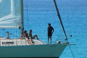 Klar for et uforglemmelig eventyr på sjøen? Eksklusive seilturer