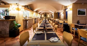 Al Ponte Pizzeria & Bistro