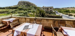 La Stanza Bar & Restaurant