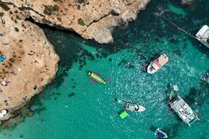 Auringonlasku: Sininen laguuni, Kristallilaguuni, Malta Yksityinen pikavene