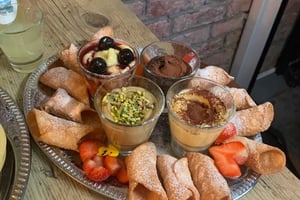 Manchester: Sicilian Limoncello Afternoon Tea Experience