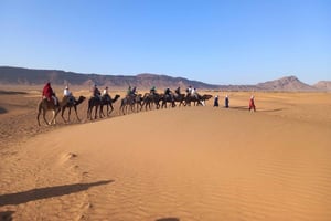 Escursione di 2 giorni da Marrakech ad Ait Ben Haddou e al deserto di Zagora