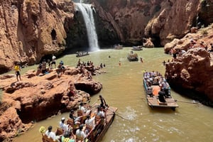 Au départ de Marrakech : Randonnée guidée et excursion en bateau aux cascades d'Ouzoud