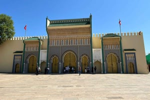 Da Marrakech a Merzouga: viaggio da sogno di 3 giorni e campeggio di lusso