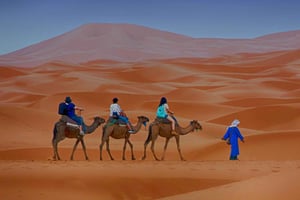 Från Marrakech: 3-dagars ökenresa till Merzouga med middag