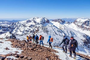 Marrakech: 2 días de trekking por el Toubkal y 1 noche con servicio de recogida del hotel.