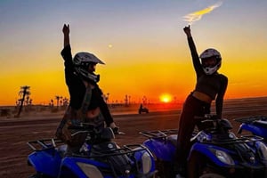 Marrakech: escursione in quad e giro in cammello nel deserto di Agafay con cena e spettacolo