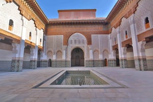 Marrakech: tour guiado por Ben Youssef, el jardín secreto y la medina