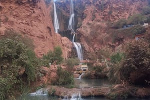 マラケシュアガファイ・デザート・サンネット・ディナー（ショー付き