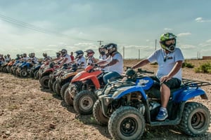 Marrakech : Circuit en quad dans le désert des Jbilets avec palmeraie et piscine