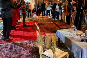 Marrakesh: Tramonto nel deserto con cena e spettacolo