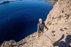 Climbing Discovery Session in the Calanques near Marseille