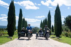 From Aix-en-Provence: 2-Hour Wine & Scenery Sidecar Tour