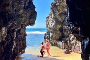 Mauritius: Eteläinen rannikko opastettu kierros luolien ja vesiputousten kanssa.