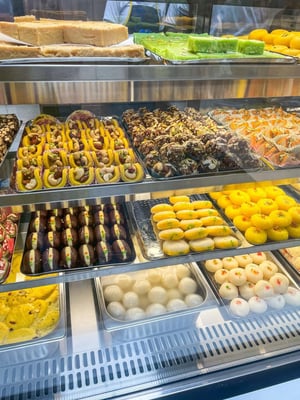 Royal Mithai Bagatelle