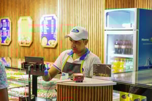 Royal Mithai Riche Terre Mall