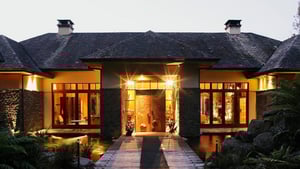 Treetops Lodge & Estate