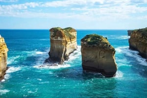 メルボルン発：グレートオーシャンロード＆12使徒 1日ツアー