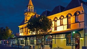Grand Hotel - Mornington