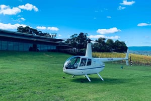 Melbourne: Almoço em uma vinícola particular de Yarra Valley em um helicóptero