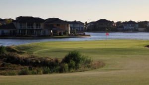 Sanctuary Lakes Club