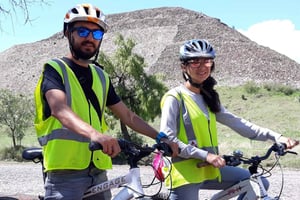 Desde Ciudad de México: Pirámides de Teotihuacán y Excursión en Bicicleta