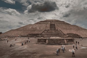 Teotihuacan, Guadalupe, Xochimilco Coyoacan & Frida Kahlo