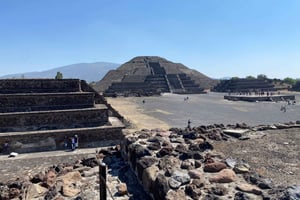 Teotihuacan is more than 2 big pyramids it's a whole culture