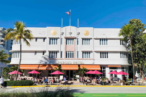 Wycieczka po South Beach w stylu art déco w języku francuskim