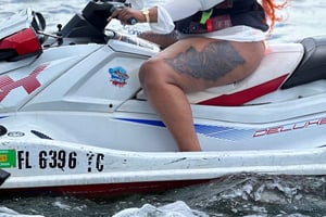 Miami Beach: Jetski-udlejningsoplevelse med båd og drinks