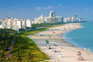 Miami: Film and TV Tour with Vizcaya Museum Entry