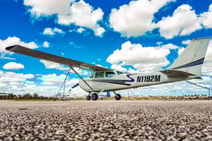 Майами-Бич: частный роскошный тур на самолете с шампанским