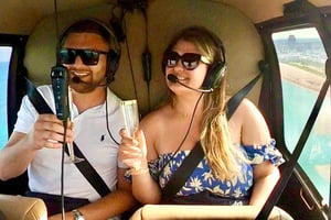 Miami: Volo privato in elicottero di lusso con champagne