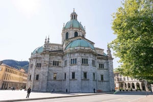 Fra Milano: Como & Bellagio dagstur og guidet krydstogt på søen