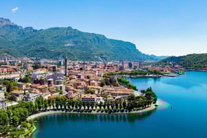 Au départ de Milan : Lac de Côme, Bellagio et Lecco en croisière privée