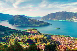 Из Милана: озеро Изео, Бергамо и винный тур Франчакорта