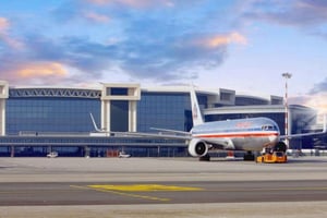 ミラノ発：マルペンサ空港への片道プライベート送迎