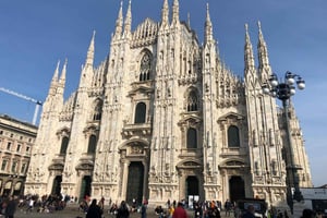 Milan: Small Group Walking Tour with Last Supper Access