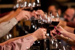 Milán: Cata de vinos con un sumiller italiano